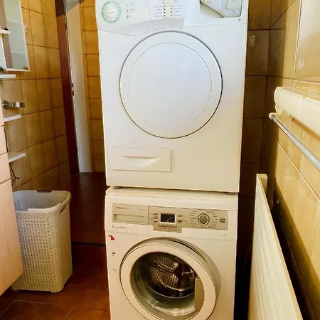 Familiendomizil Mit Viel Charme Und Platz *