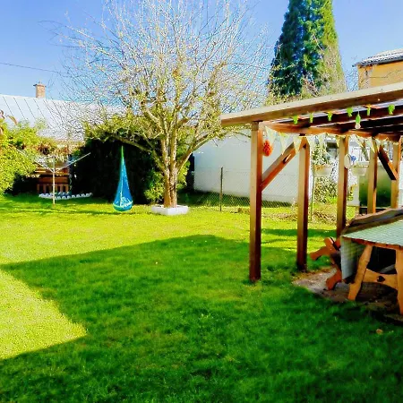 Familiendomizil Mit Viel Charme Und Platz