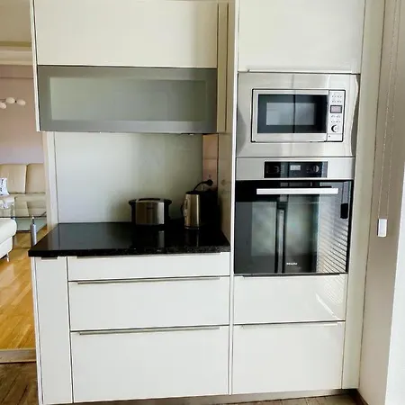 דירה Familiendomizil Mit Viel Charme Und Platz