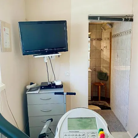 Familiendomizil Mit Viel Charme Und Platz דירה *